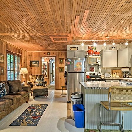 Pet-Friendly One Crow Cottage In Harbor Springs! Exterior photo